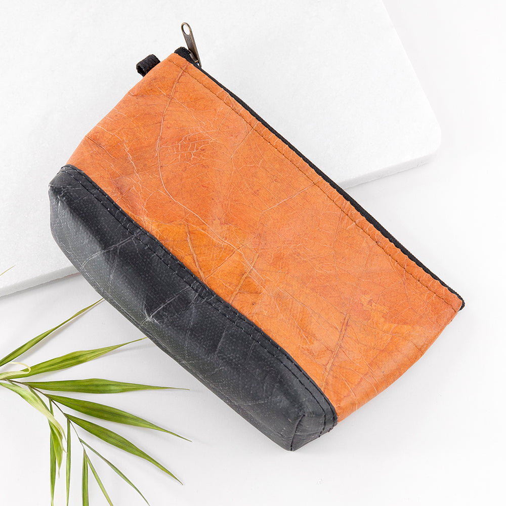 Leaf Leather Small Cosmetic Bag - Black Bottom Edge